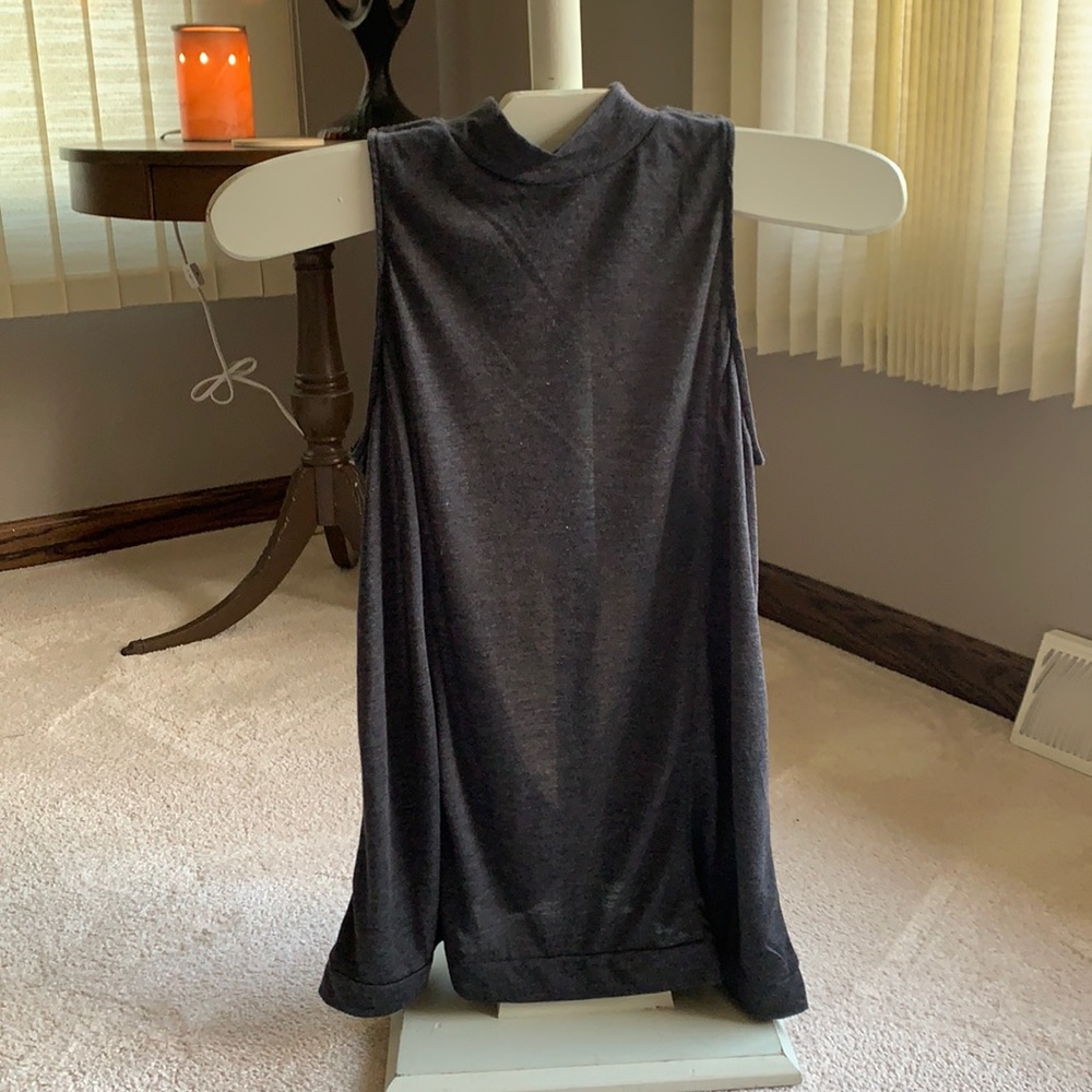 Loveriche Open Back Tank Top